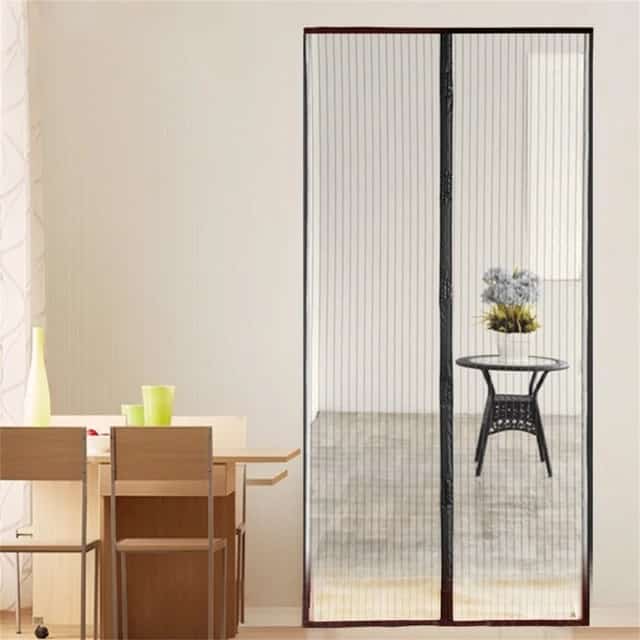 MAGNETIC SCREEN DOOR